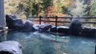 岩手と秋田の県境部　渓流の奥に佇む静かな湯治湯