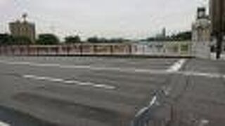 大正時代末期に工事開始された橋