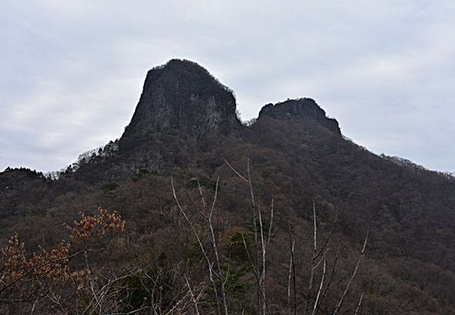 四ツ又山