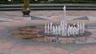 岐阜駅北の地上広場