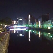 夜の新町川