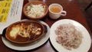 ワイン食堂 旅する子ブタ 東京 グランルーフフロント店