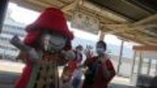 特急３６ぷらす３でおもてなし停車（中津駅）