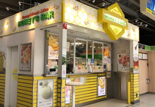 フルーツジュースのスタンド