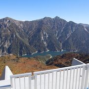 紅葉の織り成す秋の大パノラマ