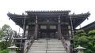 大名家につながるまでの寺ではないですが