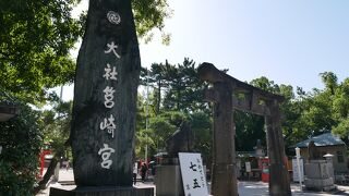 大きな神社