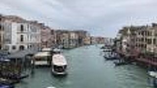 ヴェネツィアを構成している大きな河
