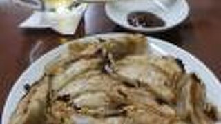 復活してました、味噌ダレで頂く餃子 ♪