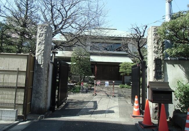 手入れの行き届いた庭を愛でるのは良い