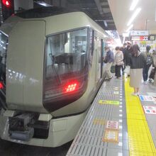 特急スペーシア