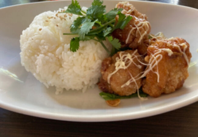 手作り感満載のカフェ