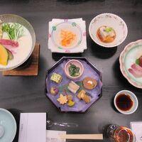 目で楽しめる綺麗な和食膳でした。