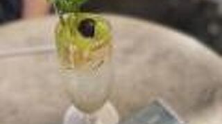 高級志向のお洒落カフェ