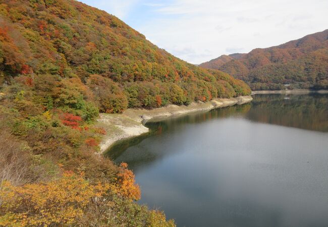 一体どこまでが五十里湖なんだろう?