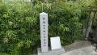 濠川に架かる京橋付近