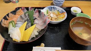 亀山鮮魚店