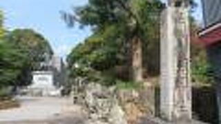 神社の建物はないです