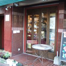 可愛らしいお店です
