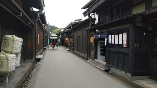 高山に来たら古い町並み散策