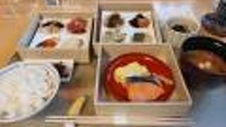 日本料理 宝ヶ池