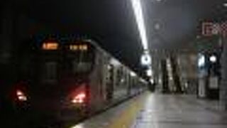 途中まで混雑、最後はガラガラ