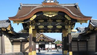 城と庭園をゆっくり鑑賞しました