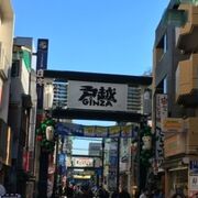 活気ある商店街