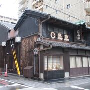 趣ある建物に目を奪われました