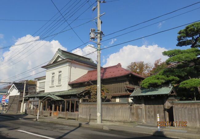 日本酒”雪の茅舎”の齋彌酒造が営むショップ　発酵にこだわったメニューのカフェやギャラリーも併設　