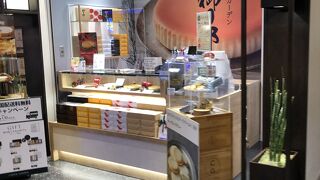 チーズを使ったおいしいスイーツがそろいます