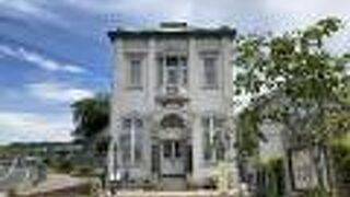 明治時代の建物と当時の金庫