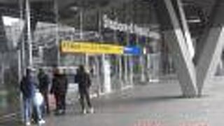 あこがれのナポリ旅行のスタート駅でした