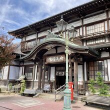 建物に魅了された