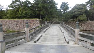 伝統を復活するために作り直した