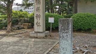 福井神社　松平春嶽像