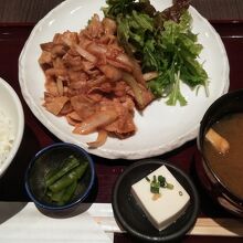 大人の生姜焼き