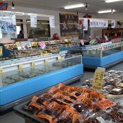 松川浦の有名海鮮食堂≪たこ八≫隣の海産物店