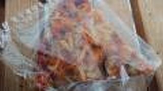 ピザソースが絶妙な石窯ピザパン