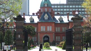 時計台より開放的