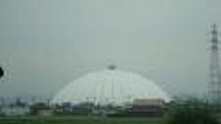 出雲ドームが車窓から見えました