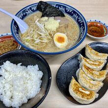 ラーメン めん丸 おゆみ野店