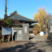 信夫山の上の方にある寺院