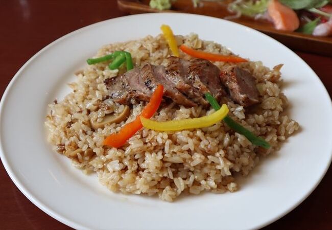 ピラフをいただきに