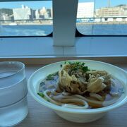 慌てて食べる美味しいうどん