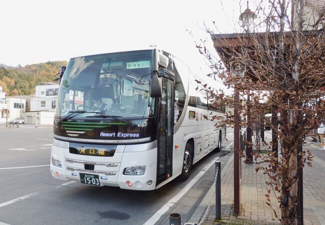 日野バス停から河口湖駅まで利用