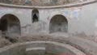 内部はかなり広かったです