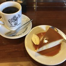 ラムが効いた硬めのプリン