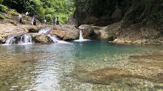 暑さを忘れる涼しげな景観