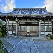 神前神社のお隣り